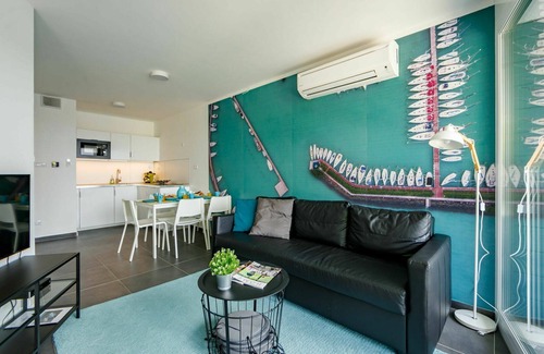 Balatonszemes Apartment | Nice apartment for 6 people with pool, A/C, WIFI, TV, terrace and pets allowed