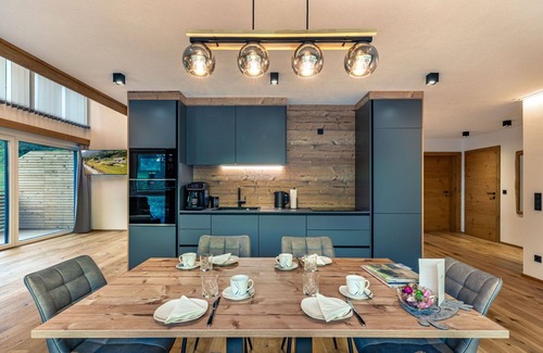 Solk Apartment | Nice apartment for 4 people with WIFI, hot tub, TV and patio