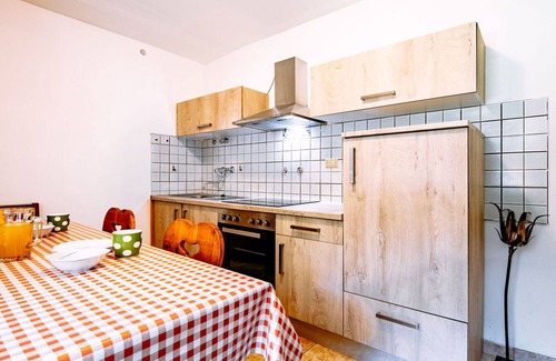 Canazei Apartment | Nice apartment for 4 people with TV and pets allowed