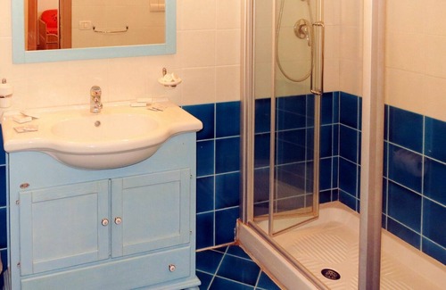 Tanaunella Apartment | Nice apartment for 4 people with pool, WIFI, A/C, TV, terrace, pets allowed and parking
