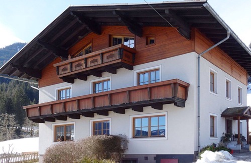 Huettau Apartment | Nice apartment for 6 people with TV and balcony