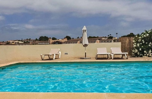 Cala Romantica Apartment | Nice apartment for 6 guests with pool, A/C, hot tub, TV and terrace