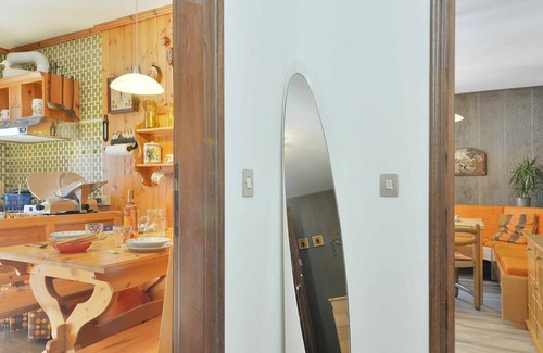 Canazei Apartment | Nice apartment for 6 guests with WIFI, TV and terrace