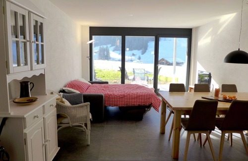 Blankenburg Apartment | Nice apartment for 3 people with WIFI, TV, terrace, pets allowed and panoramic view