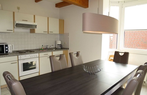 Wremen Apartment | Nice apartment for 6 people with WIFI, TV, balcony and pets allowed