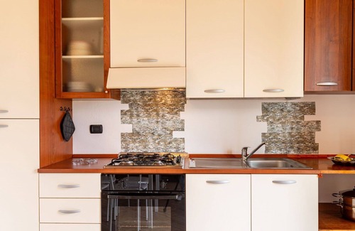 Gera Lario Apartment | Nice apartment for 4 guests with WIFI, balcony, pets allowed and panoramic view