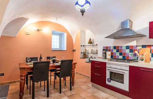 Pietrabruna House | Nice apartment in villa for 2 people with WIFI