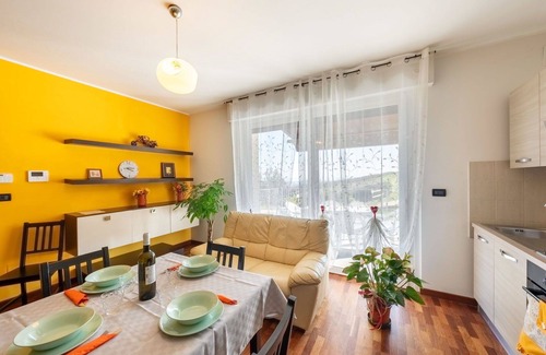 Citta Sant'Angelo Villa | Nice apartment in villa with pool, WIFI, A/C, hot tub, TV, patio, pets allowed and panoramic view