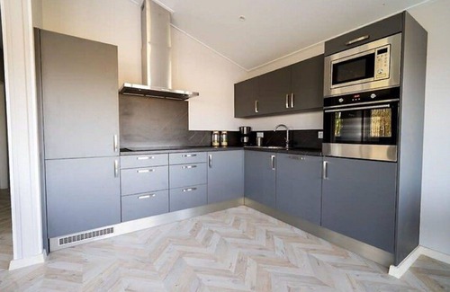 Schaarsbergen House | Nice apartment in villa for 6 people with WIFI, pool, TV and terrace