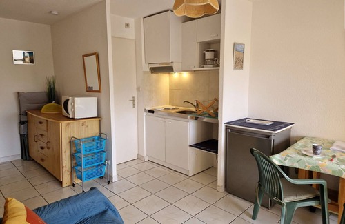 Marseillan Plage Apartment | Nice flat in a residence with a pool