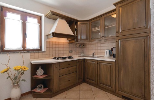 Cere House | Nice home in Badnjevari with WiFi