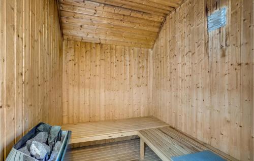 Blavand Strand House | Nice Home In Blåvand With Sauna
