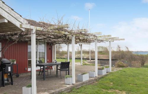 Bog By House | Nice Home In Bogø By With Wifi