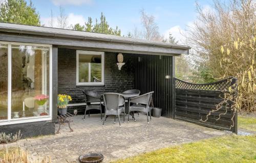 Hou House | Nice Home In Hals With Wifi