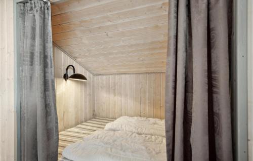 Falen House | Nice Home In Hemmet With Wifi