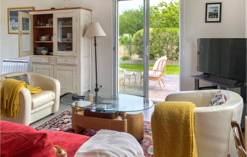 Lanmodez House | Nice Home In Lanmodez With Wifi