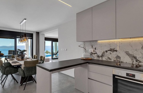 Pisak House | Nice home in Mimice with house sea view