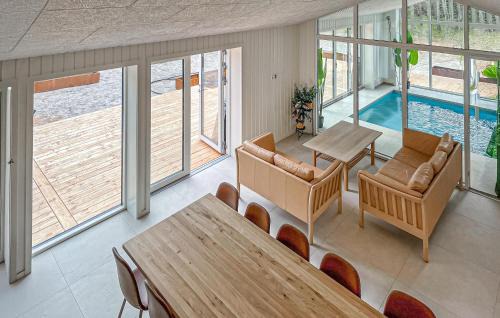 Bedegaard House | Nice Home In Nexø With Sauna