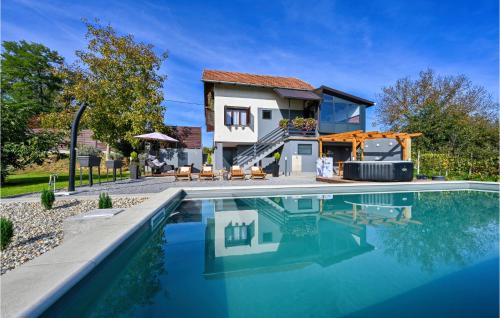 Kapela House | Nice Home In Nova Diklenica With Wifi