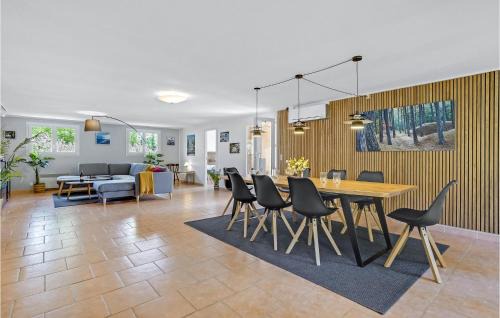 Rrvig House | Nice Home In Rørvig With Kitchen
