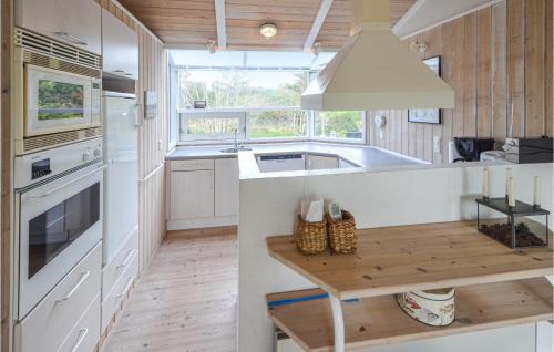 Agger House | Nice Home In Vestervig With Wifi