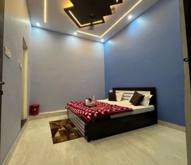 Ayodhya Hotel | nice stay - A Group Of Comfort Stay LLP vedas