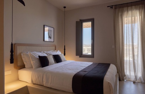 Paraga Hotel | Nimbus Lumen