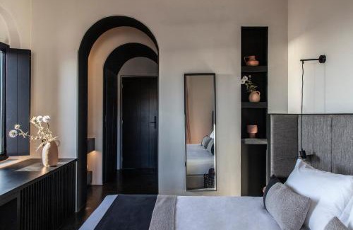 Kamari Apartment | Nimbus Santorini