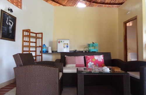 Ong Lang Hotel | Ninila Fruit Farm Bungalow
