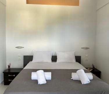 Perama House | Nisos Family House