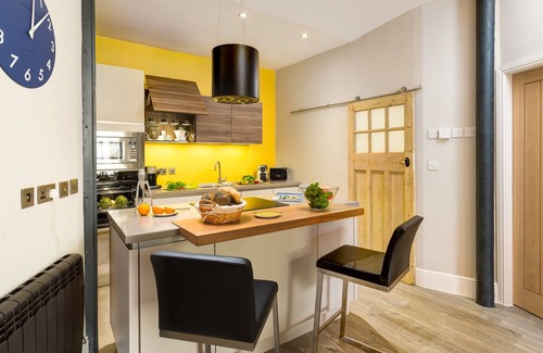 Ambleside Apartment | No. 1