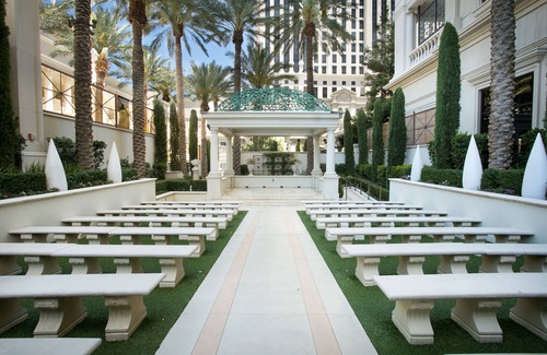 Las Vegas Strip Hotel | NOBU Las Vegas – A Caesars Rewards Destination