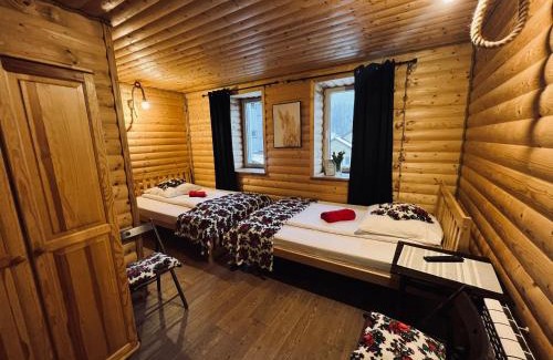 Ustrzyki Dolne House | Noclegi Przystanek Bieszczady w Centrum