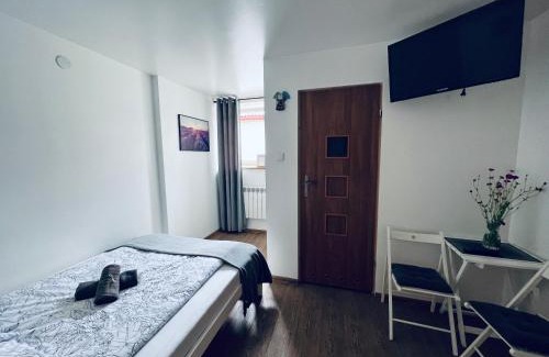 Ustrzyki Dolne House | Noclegi Przystanek Bieszczady w Centrum