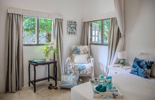 Diani Beach Hotel | Nomad Beach Resort