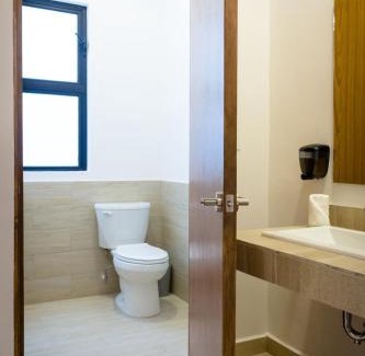 Downtown Cancun Hotel | Nomads Party Hotel