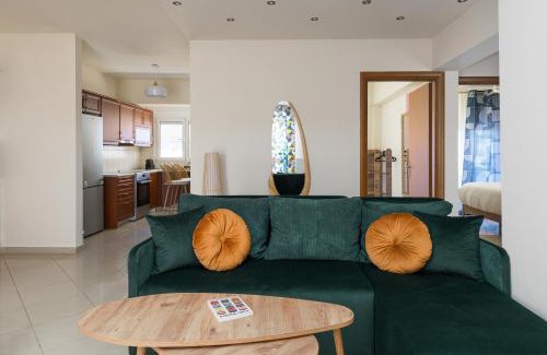 Thessaloniki Apartment | Nordic Nest Apartment by BiNoBi!