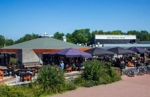 Lauwersoog Ski Chalet | Nordseechalet direkt am Lauwersmeer - Fußläufig zur Nordsee! Siblu Lauwersoog! Familienpark
