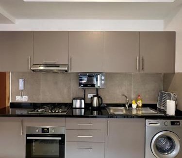 Tassoultante Apartment | Noria Golf Poolside Garden Flat