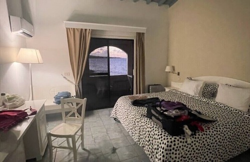 Dickenson Bay Hotel | Northshore Seaside Suites
