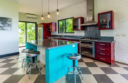 Potrero House | Nostalgic Retro Home on Luxurious Lot with a Private Infinity Pool and Ocean Views