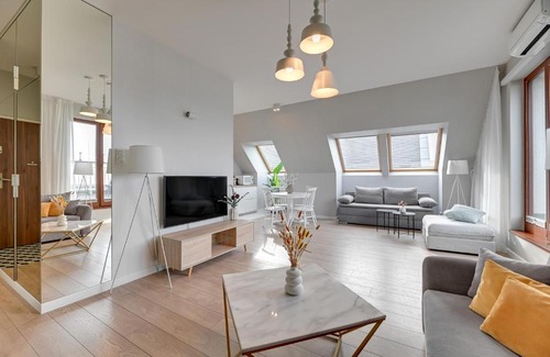 Old Town Apartment | Nowa Motława SPA, Pool, Gym & Parking by Downtown Apartments