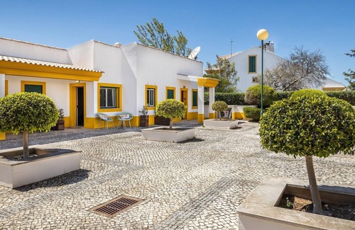 Correeira Apartment | Nuances do Oceano OCV - Pool and Parking