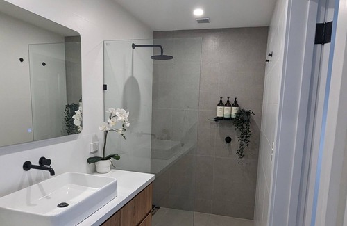West Perth House | NY Style Loft in Heart of Perth