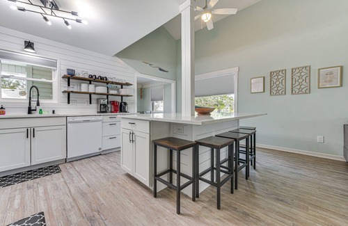 Tranquil Harbour House | Oak Island Home w/Pool: Walk to Long Beach!