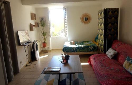 Greoux-les-Bains Apartment | Oasis tranquille - L'évasion au Verdon