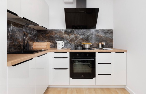 Srodmiescie Apartment | Obrońców Wybrzeża Gdynia by Renters