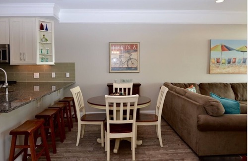 Dewey Beach Condo | Ocean/Bay View Pet Friendly 2BR Condo w/ Pool