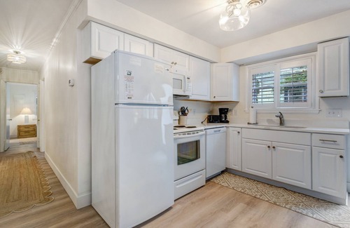 Rehoboth Beach Apartment | Ocean Block Condo on Maryland Avenue