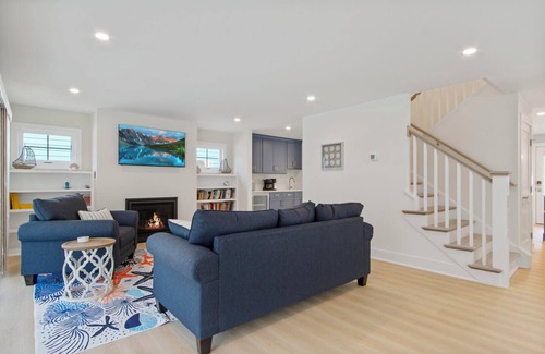 Dewey Beach House | Ocean Block Oasis: 5BR Home w/Game Room & Ocean Views! Sleeps 14 Comfortably